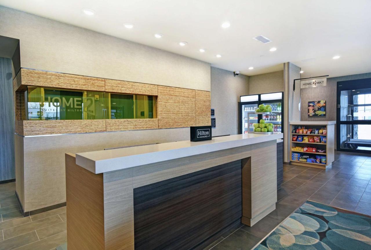 Home2 Suites By Hilton Beloit Exterior photo